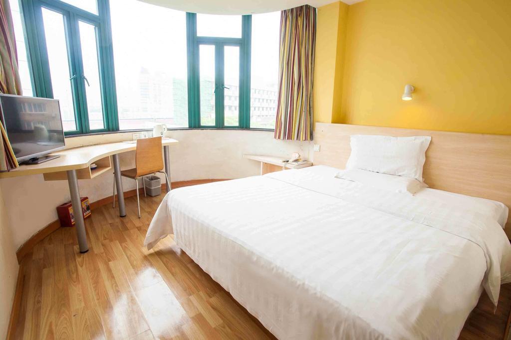 7Days Inn Shantou Jin Yuan Road חדר תמונה